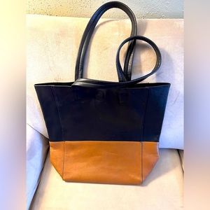 Kelly & Katie Carry All Bag